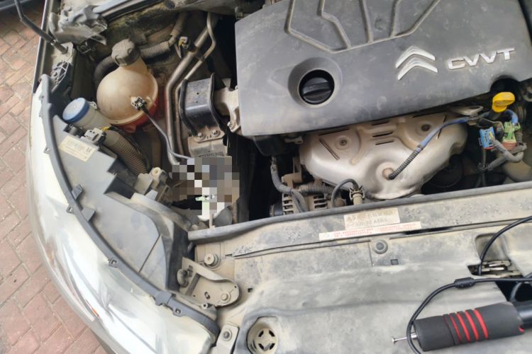 Used Citroen C4L 2014 1.8L Intelligent Drive Automatic Dynamic Model Engine Bay Right