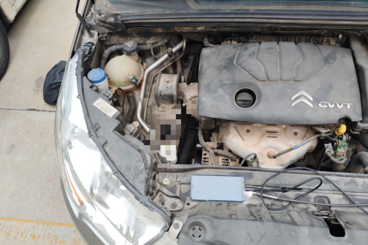 Used Citroen C4L 2014 1.8L Intelligent Drive Automatic Dynamic Model Engine Bay Right