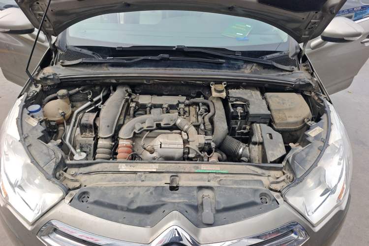 Used Citroen C4L 2014 1.6THP Intelligent Drive Automatic Dynamic Model Engine Bay
