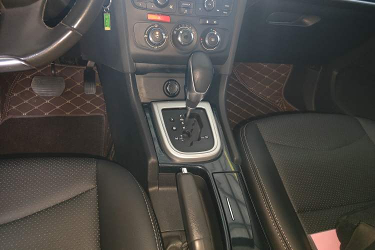 Used Citroen C4L 2014 1.8L Intelligent Drive Automatic Enjoyment Model Gear Lever
