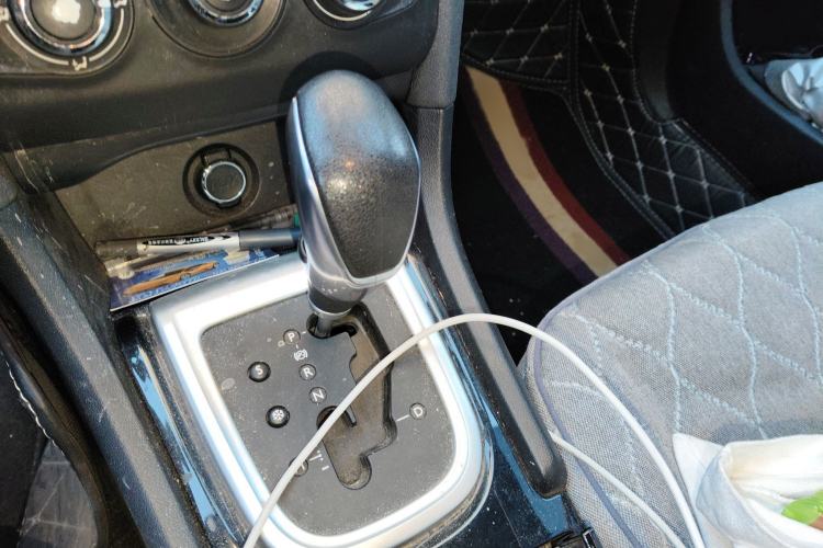 Used Citroen C4L 2014 1.8L Intelligent Drive Automatic Enjoyment Model Gear Lever