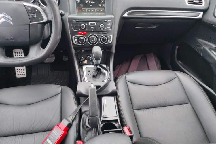Used Citroen C4L 2014 1.8L Intelligent Drive Automatic Dynamic Model Gear Lever