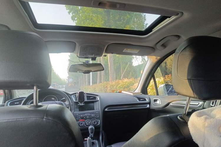 Used Citroen C4L 2014 1.6THP Intelligent Drive Automatic Dynamic Model Headliner