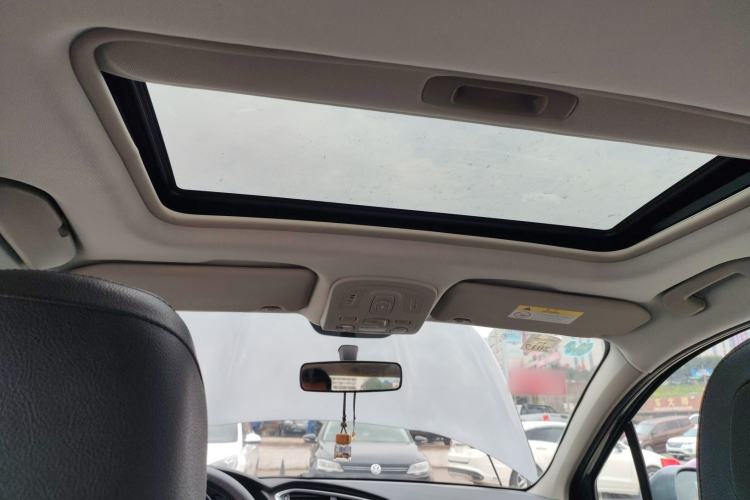 Used Citroen C4L 2014 1.8L Intelligent Drive Automatic Dynamic Model Headliner