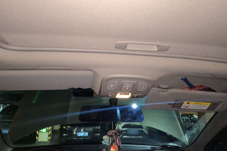 Used Citroen C4L 2014 1.8L Intelligent Drive Automatic Dynamic Model Headliner