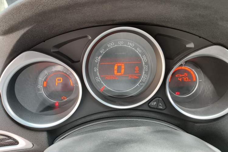 Used Citroen C4L 2014 1.8L Intelligent Drive Automatic Dynamic Model Instrument Cluster