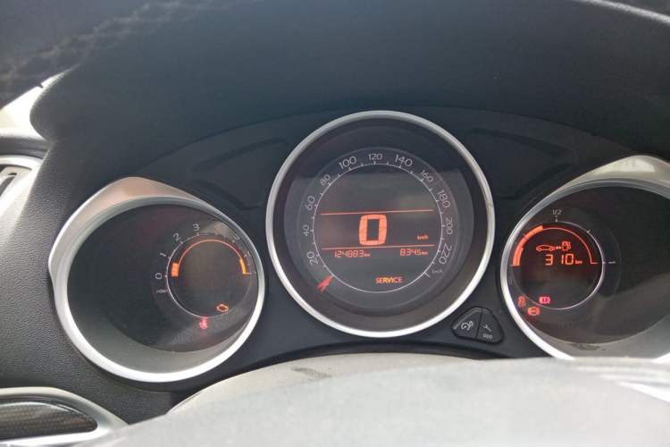 Used Citroen C4L 2014 1.8L Intelligent Drive Manual Version – Dynamic Edition Instrument Cluster