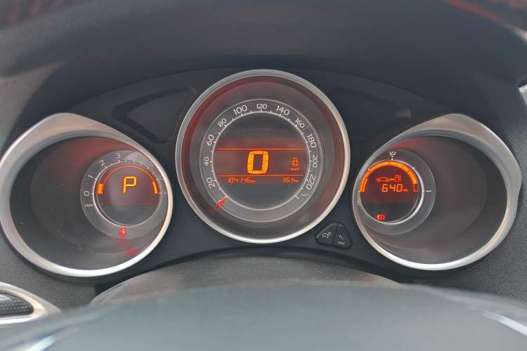 Used Citroen C4L 2014 1.6THP Intelligent Drive Automatic Dynamic Model Instrument Cluster