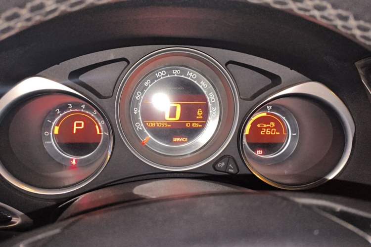 Used Citroen C4L 2014 1.8L Intelligent Drive Automatic Dynamic Model Instrument Cluster