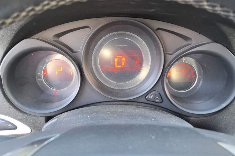 Used Citroen C4L 2014 1.8L Intelligent Drive Automatic Enjoyment Model Instrument Cluster