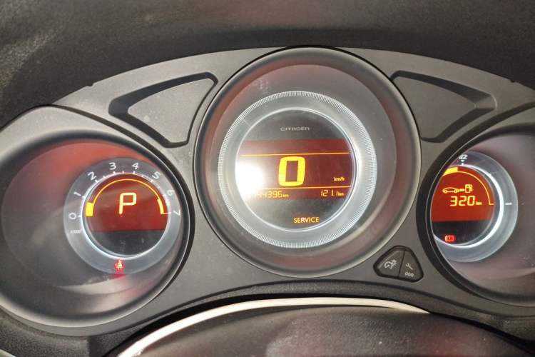Used Citroen C4L 2014 1.8L Intelligent Drive Automatic Enjoyment Model Instrument Cluster