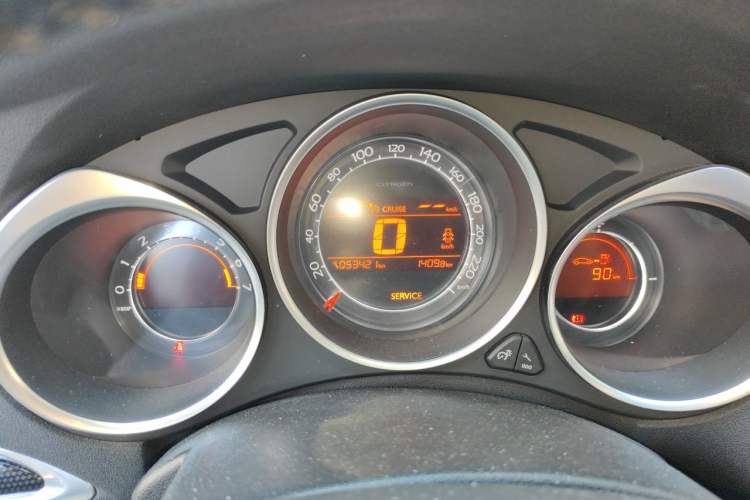 Used Citroen C4L 2014 1.8L Intelligent Drive Manual Version – Dynamic Edition Instrument Cluster