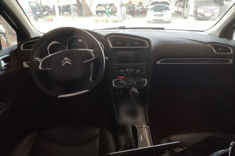Used Citroen C4L 2014 1.8L Intelligent Drive Automatic Dynamic Model Interior 1