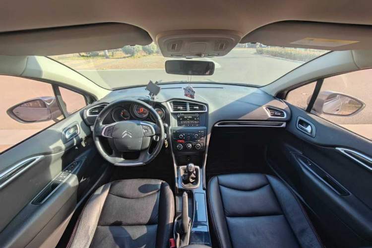 Used Citroen C4L 2014 1.8L Intelligent Drive Manual Enjoyment Model Interior 2