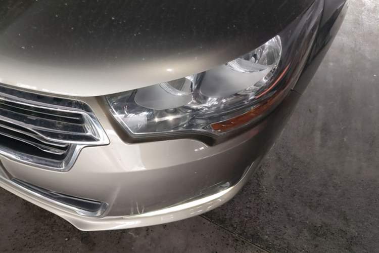 Used Citroen C4L 2014 1.6THP Intelligent Drive Automatic Dynamic Model Left Front Headlight