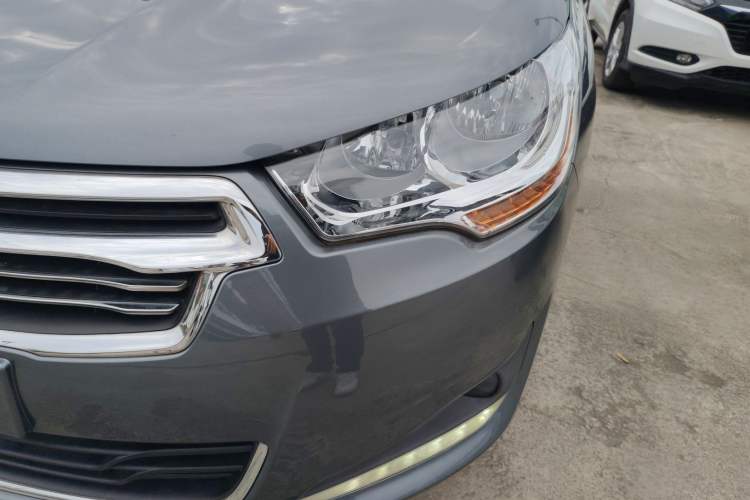 Used Citroen C4L 2014 1.8L Intelligent Drive Automatic Dynamic Model Left Front Headlight