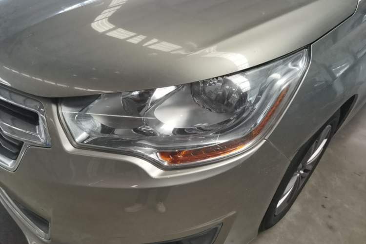 Used Citroen C4L 2014 1.8L Intelligent Drive Manual Enjoyment Model Left Front Headlight