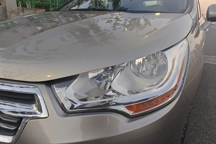 Used Citroen C4L 2014 1.6THP Intelligent Drive Automatic Dynamic Model Left Front Headlight
