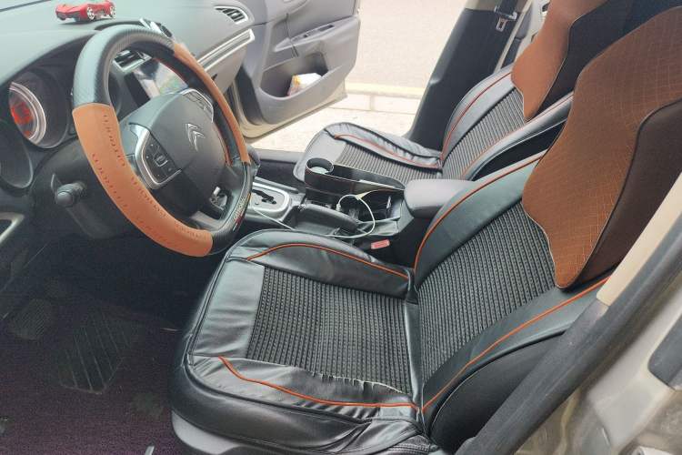 Used Citroen C4L 2014 1.8L Intelligent Drive Manual Version – Dynamic Edition Left Front Seat