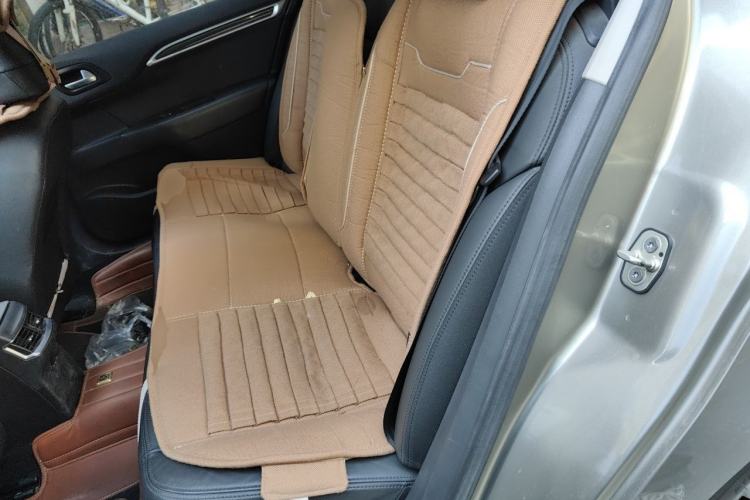 Used Citroen C4L 2014 1.8L Intelligent Drive Manual Version – Dynamic Edition Left Rear Seat