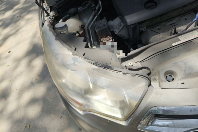 Used Citroen C4L 2014 1.8L Intelligent Drive Manual Enjoyment Model Right Front Headlight