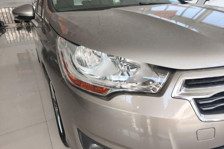 Used Citroen C4L 2014 1.8L Intelligent Drive Manual Enjoyment Model Right Front Headlight