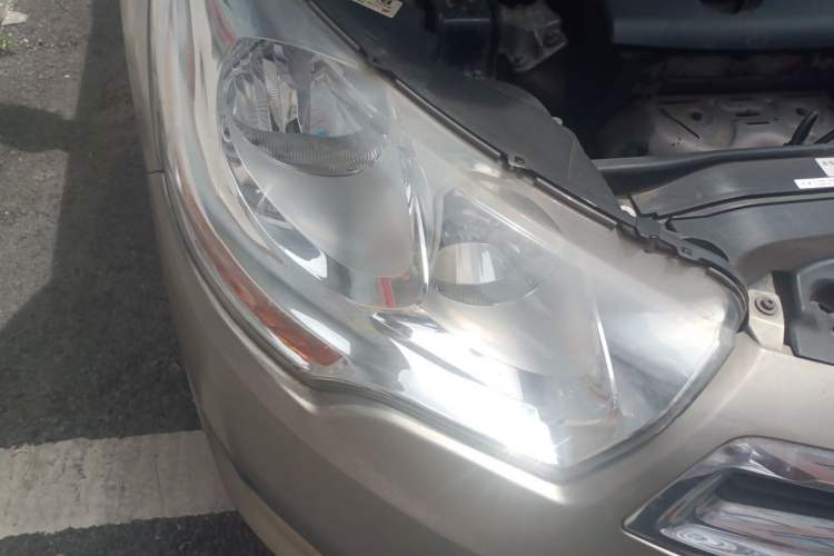 Used Citroen C4L 2014 1.8L Intelligent Drive Manual Version – Dynamic Edition Right Front Headlight