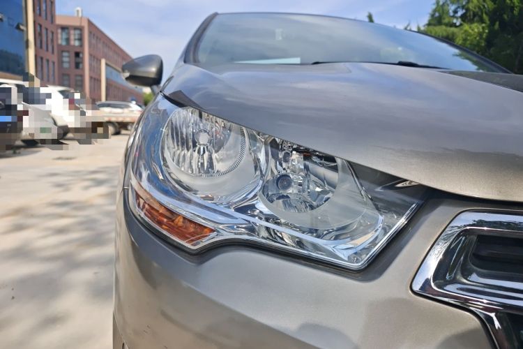 Used Citroen C4L 2014 1.8L Intelligent Drive Manual Version – Dynamic Edition Right Front Headlight