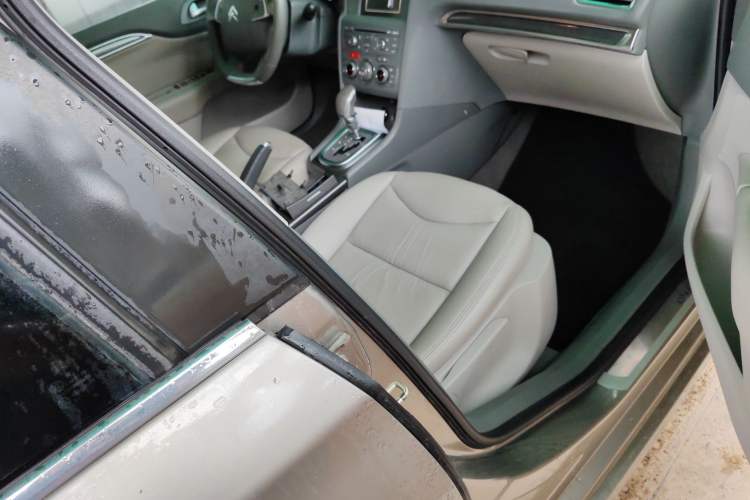 Used Citroen C4L 2014 1.8L Intelligent Drive Automatic Dynamic Model Right Front Seat