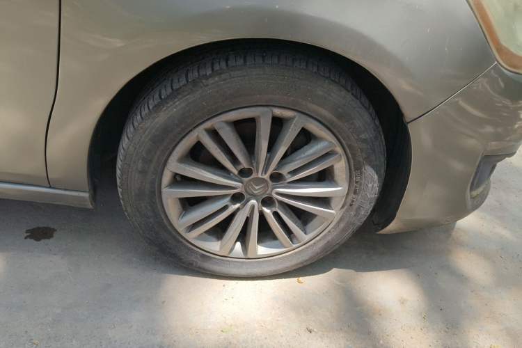 Used Citroen C4L 2014 1.8L Intelligent Drive Manual Enjoyment Model Right Front Wheel Hub