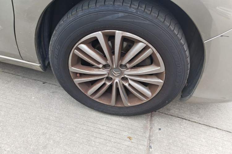 Used Citroen C4L 2014 1.8L Intelligent Drive Automatic Dynamic Model Right Front Wheel Hub