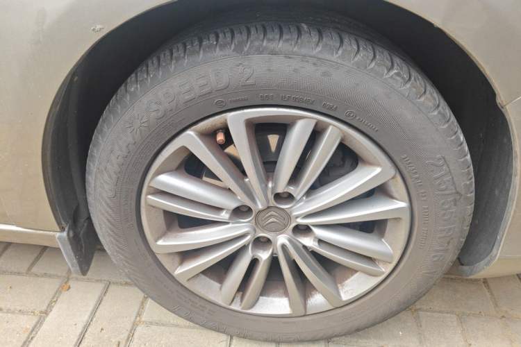 Used Citroen C4L 2014 1.8L Intelligent Drive Automatic Dynamic Model Right Front Wheel Hub