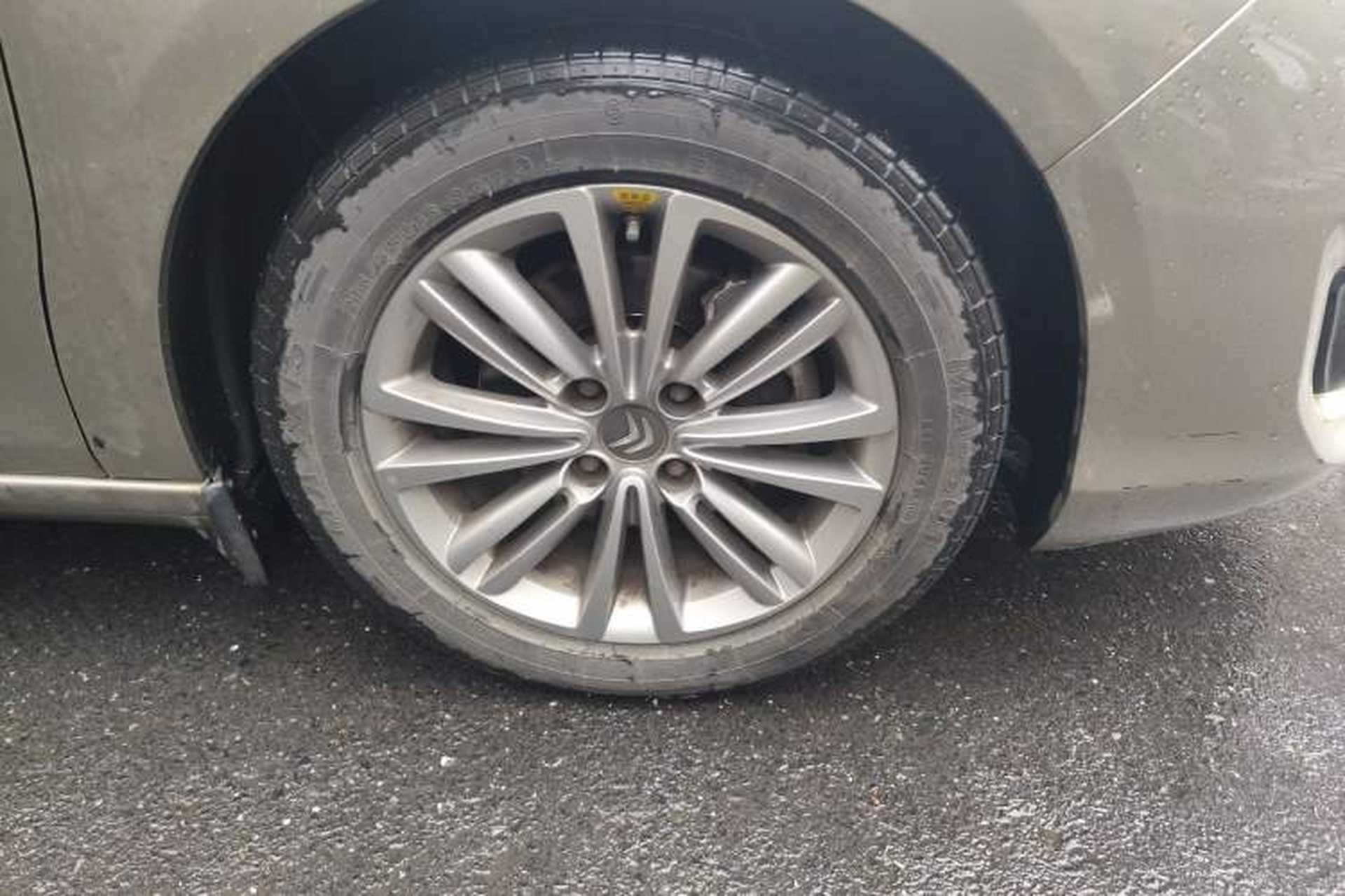 Used Citroen C4L 2014 1.8L Intelligent Drive Automatic Dynamic Model Right Front Wheel Hub