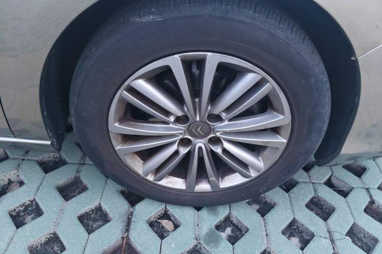 Used Citroen C4L 2014 1.8L Intelligent Drive Automatic Dynamic Model Right Front Wheel Hub