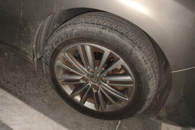 Used Citroen C4L 2014 1.8L Intelligent Drive Automatic Enjoyment Model Right Front Wheel Hub