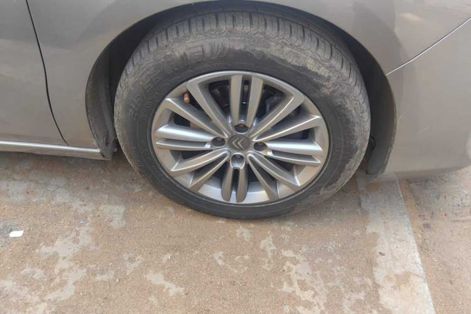 Used Citroen C4L 2014 1.8L Intelligent Drive Manual Version – Dynamic Edition Right Front Wheel Hub