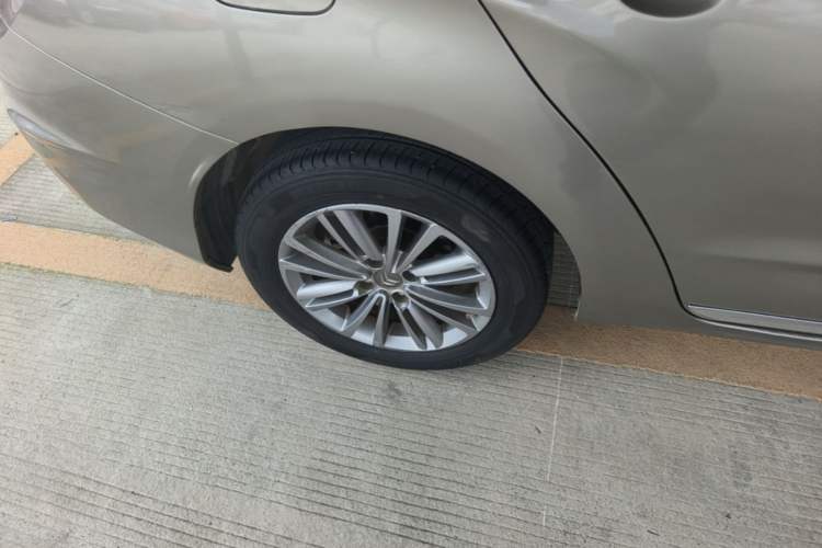 Used Citroen C4L 2014 1.8L Intelligent Drive Automatic Enjoyment Model Right Rear Wheel Hub