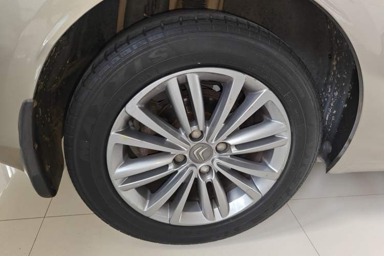 Used Citroen C4L 2014 1.8L Intelligent Drive Automatic Enjoyment Model Right Rear Wheel Hub