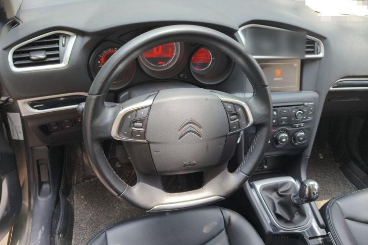 Used Citroen C4L 2014 1.8L Intelligent Drive Manual Enjoyment Model Steering Wheel