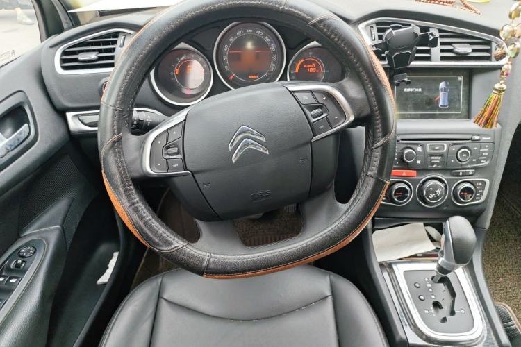 Used Citroen C4L 2014 1.8L Intelligent Drive Automatic Dynamic Model Steering Wheel