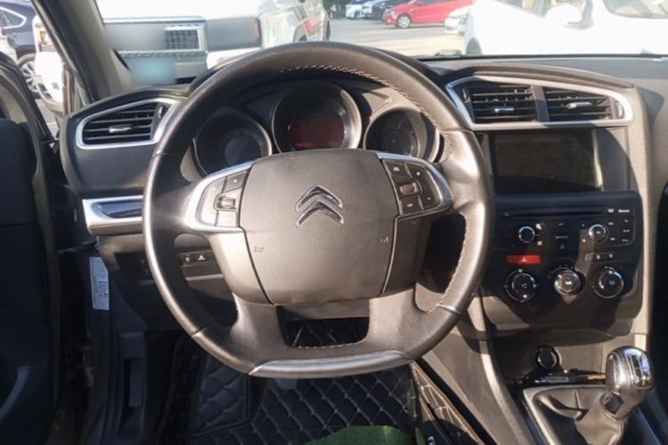 Used Citroen C4L 2014 1.8L Intelligent Drive Manual Enjoyment Model Steering Wheel