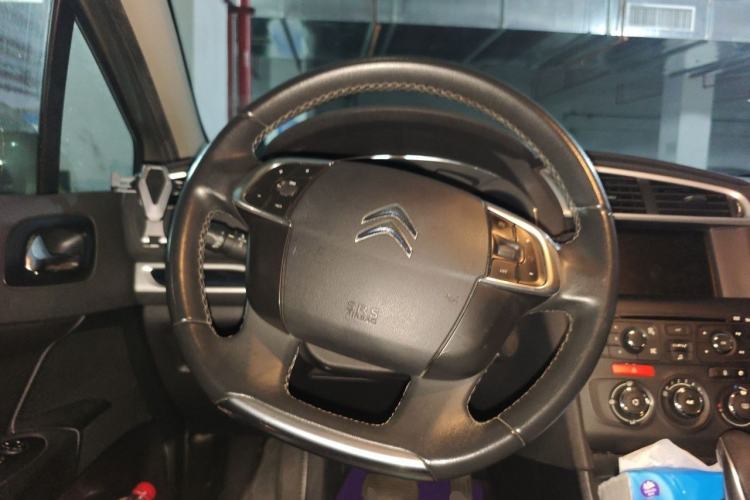 Used Citroen C4L 2014 1.8L Intelligent Drive Automatic Enjoyment Model Steering Wheel