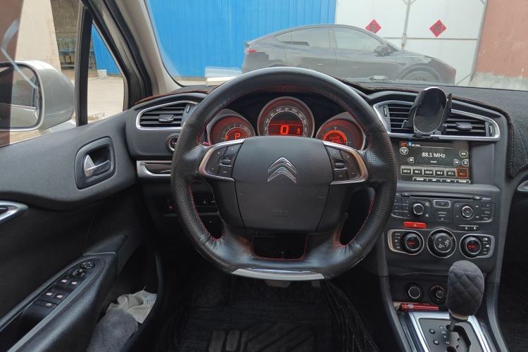 Used Citroen C4L 2014 1.6THP Intelligent Drive Automatic Dynamic Model Steering Wheel
