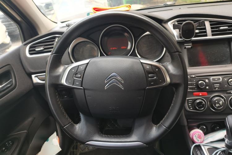 Used Citroen C4L 2014 1.6THP Intelligent Drive Automatic Dynamic Model Steering Wheel