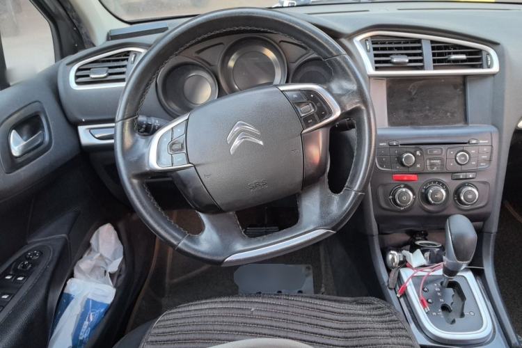 Used Citroen C4L 2014 1.8L Intelligent Drive Automatic Enjoyment Model Steering Wheel