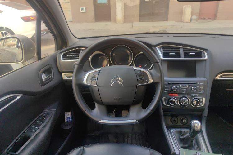 Used Citroen C4L 2014 1.8L Intelligent Drive Manual Version – Dynamic Edition Steering Wheel