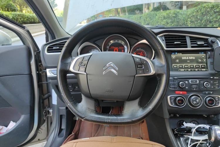 Used Citroen C4L 2014 1.8L Intelligent Drive Manual Version – Dynamic Edition Steering Wheel