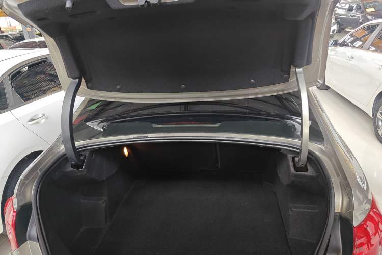 Used Citroen C4L 2014 1.8L Intelligent Drive Automatic Enjoyment Model Trunk