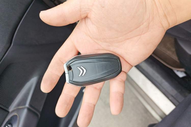 Used Citroen C4L 2014 1.8L Intelligent Drive Automatic Dynamic Model Vehicle Key