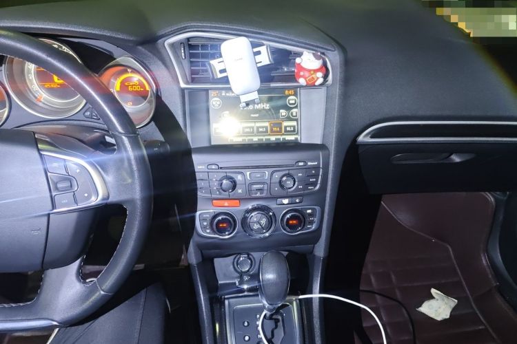 Used Citroen C4L 2014 1.8L Intelligent Drive Automatic Dynamic Model Audio And AC Panel